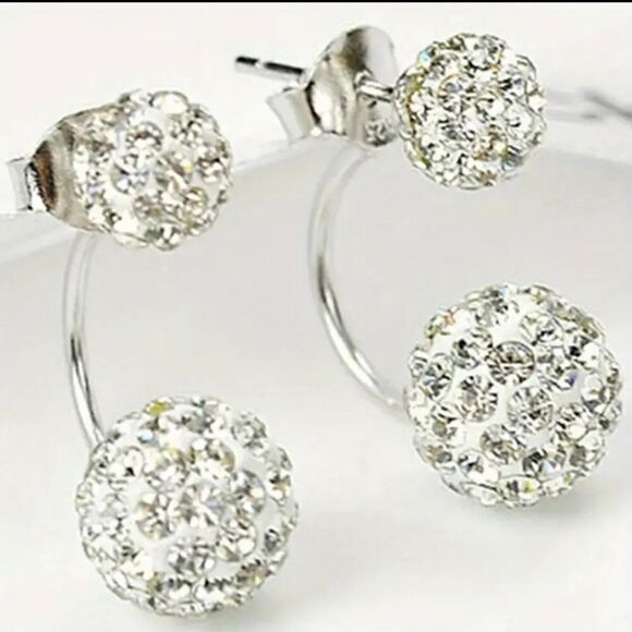 Piercing Style Rhinestone Earrings - Picture 4 of 8